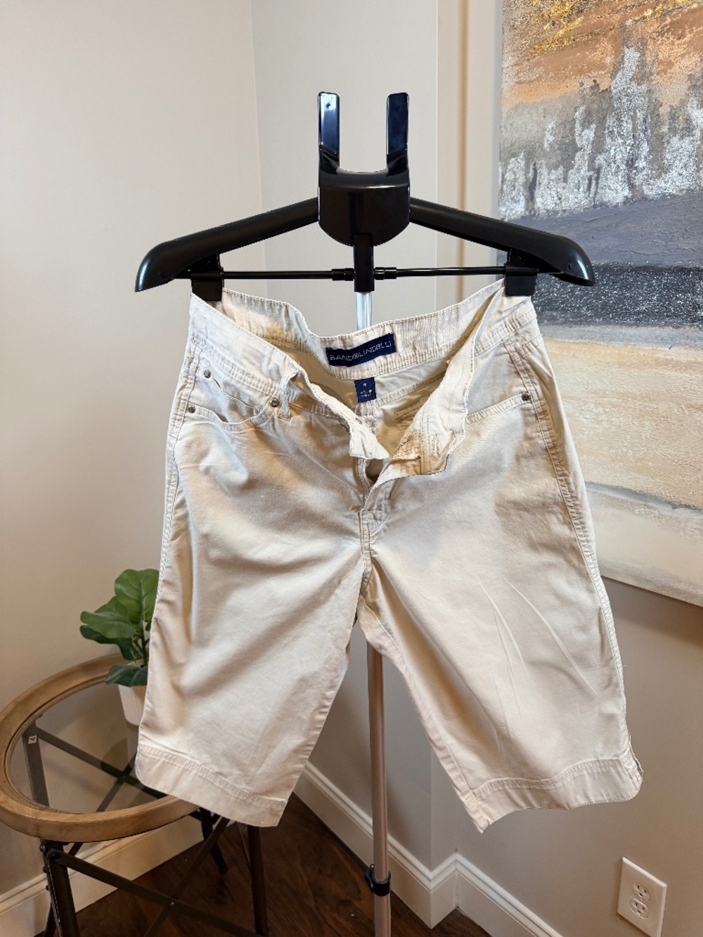 Bandolino Blu Khaki Bermuda Shorts – Size 10 ✨